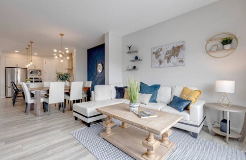 Southeast Calgary House | Revival on The Park