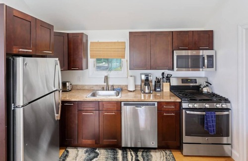 Springs House | Rex- East Hampton Cottage- 5 stars