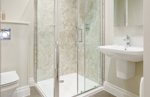 East Dereham Bed & Breakfast | Reymerston Hall