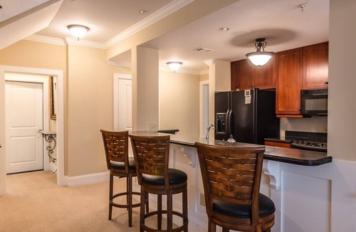 Greensboro Condo | Reynolds Lake Oconee - Lake Club Condo