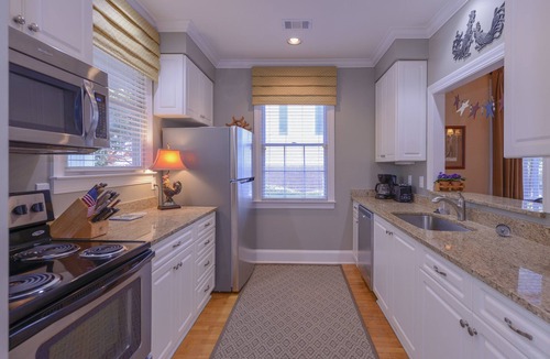 Greensboro Villa | Reynolds Lake Oconee 4BR 3BA Waterfront on Marina Cove