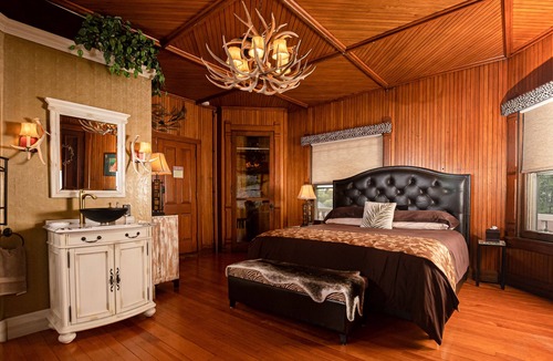 Bellefonte Bed & Breakfast | Reynolds Mansion B&B