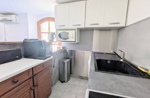 Saint-Christol-Les-Ales Apartment | Rez de Jardin Chez Elise