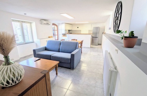 Saint-Christol-Les-Ales Apartment | Rez de Jardin Chez Elise