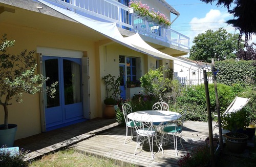 La Baule-Escoublac House | Rez de Maison Avec Jardin Arboré Privatif à 1 km de la Plage