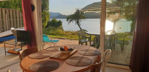 Savines-le-Lac Apartment | Rez de plage-Canoé+Paddle-70m²