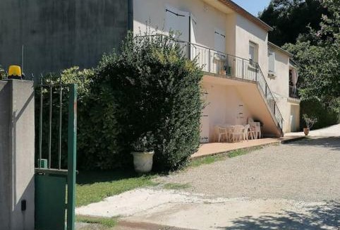 Anduze Apartment | Rez de villa à la campagne