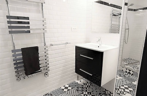 Agen Bed & Breakfast | Rez-de-villa Avec Piscine- 54 m2 - Agen Même