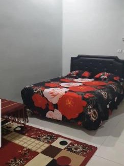 Ende House | Rezka Roomz Syari'ah