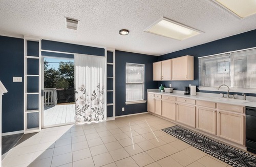 North San Antonio - SAT House | RF - Family Friendly Neighbor! Entire 3BR & 2B