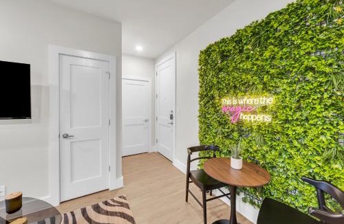 Junius Heights Apartment | RG Dallas E3