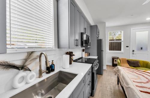 Junius Heights Apartment | RG Dallas G1