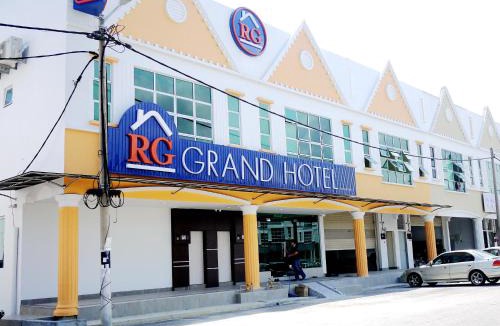 Parit Raja Hotel | RG Grand Hotel