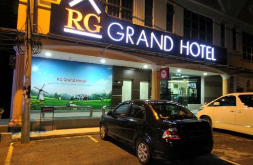 Parit Raja Hotel | RG Grand Hotel