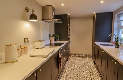 Ruthin Cottage | Rhif Saith