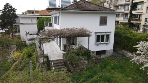 Basel Apartment | Rhine view