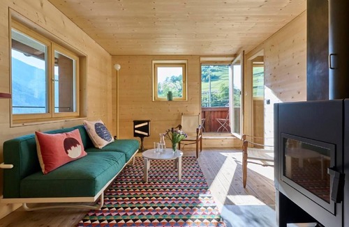 Albula-Alvra Apartment | RhR-Station Alvaneu
