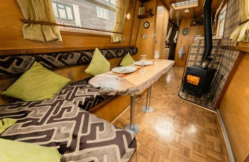 Shoreham-by-Sea Boat Rental | Rhubarb and Custard