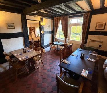 Westbrook Court House | Rhydspence