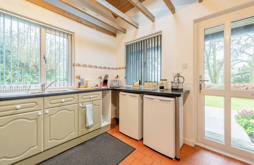 Llanfihangel-Ystrad Cottage | Rhydyfran Coach House