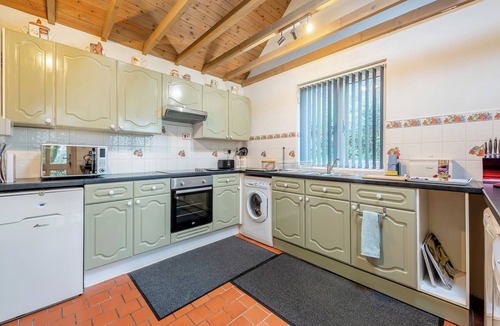 Llanfihangel-Ystrad Cottage | Rhydyfran Coach House