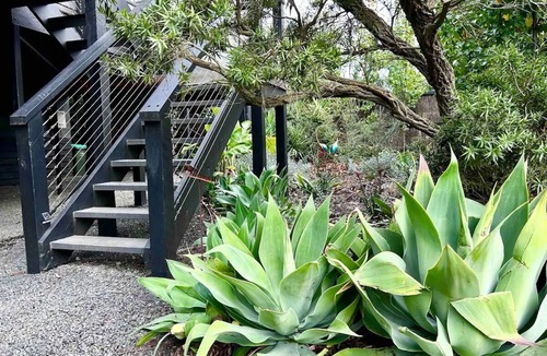 Rhyll House | Rhyll - Home With a View