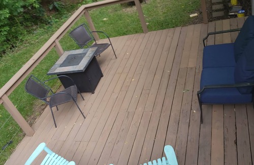 Madison House | Rhythm & Blues! Quiet, private, downtown! -Golf Cart Available!