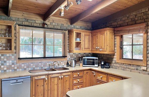 Trentham Cliffs Other | Riana on the Murray River