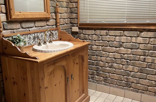 Trentham Cliffs Other | Riana on the Murray River