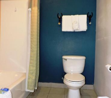 Rankin Hotel | Riata Inn - Rankin