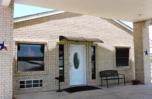 Rankin Hotel | Riata Inn - Rankin