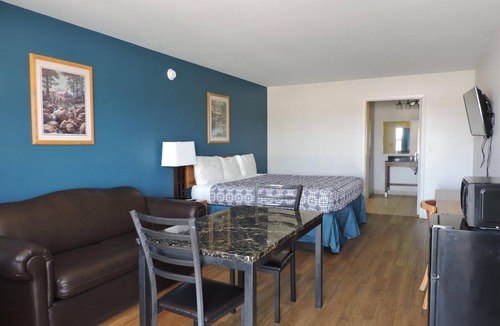 Rankin Hotel | Riata Inn