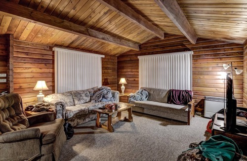 Rib Lake Hotel | Rib Waters Inn