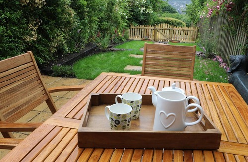 Holestone Moor Cottage | Riber View