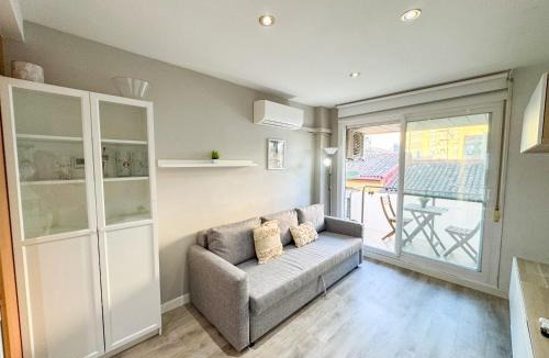 Barrio de Jesus Apartment | Ribera del Pilar - Turistea