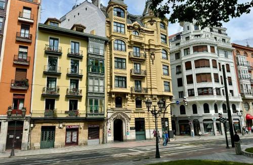 Bilbao Old Town House | Ribera · Rooms · Old Town · A/C · From 1880