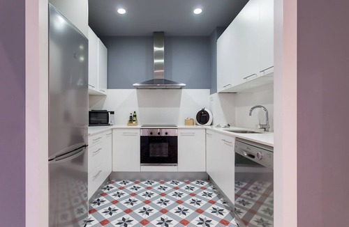 Ciutat Vella Apartment | Ribera - Three Bedroom Apartment, Sleeps 6