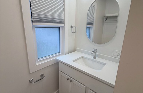 Oneonta Apartment | Richards #1 Brand New beautiful 2-bedroom apt. AC in Oneonta .5 mile to CASV