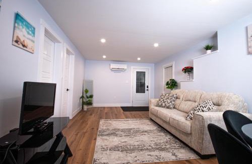 Fredericton Apartment | Richies Place Modern 2BR, Parking & Private Entry