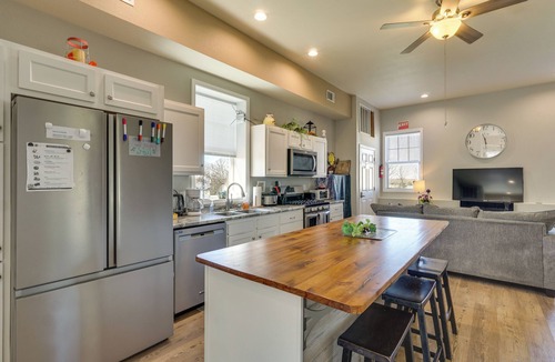 Richland House | Richland Home on Multi-Unit Farm: Fish, Hike!