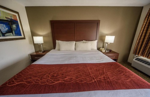 Lawrenceburg Hotel | Richland Inn