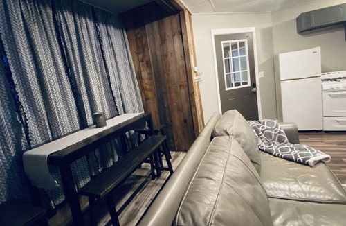 Richland Apartment | Richland NY/ The Inn Between Suite C