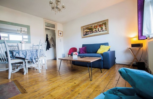 North Richmond Apartment | Richmond Central Aparttment