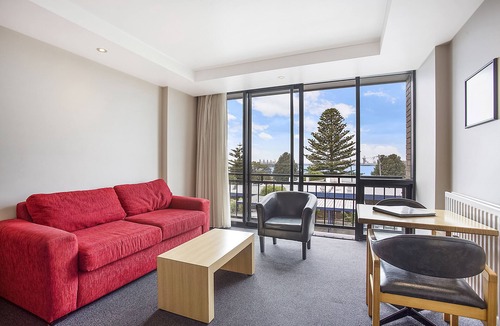 Portland Hotel | Richmond Henty Hotel