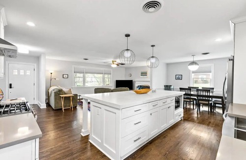 North Chesterfield House | Richmond Hosting Homenn