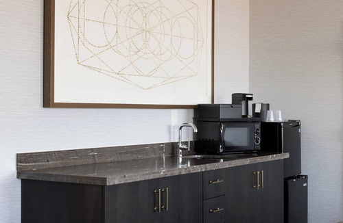 City Center Hotel | Richmond Marriott