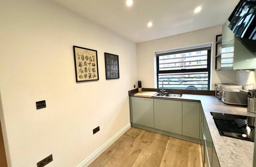 Exeter House | Richmond Mews by Staytor Accommodation