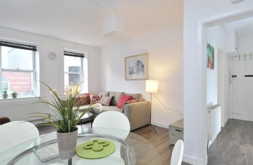 Pleasance Apartment | Richmond Place - 367