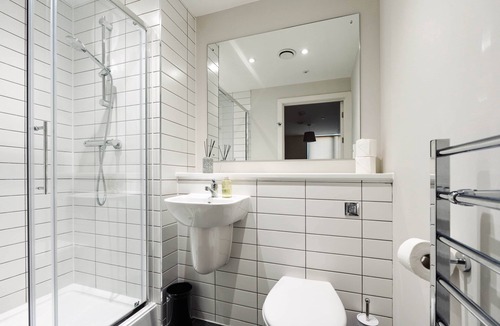 Everton Apartment | Richmond Row 2 Bed Apartment (203) | Secure Parking & EV