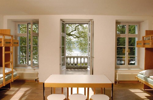 Horgen District Hostel | Richterswil Youth Hostel